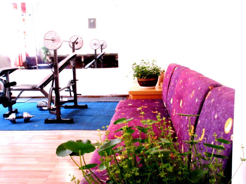 25°C Four Season Youth Hostel Циндао Экстерьер фото
